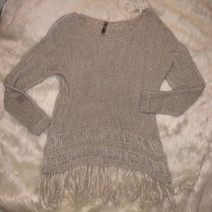 Fringe sweater